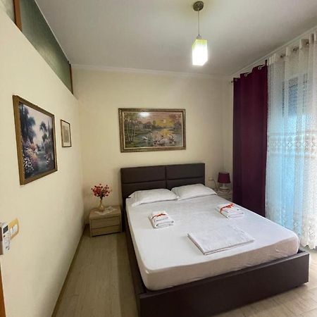 Comfy Apartament Leilighet Vlorë Eksteriør bilde